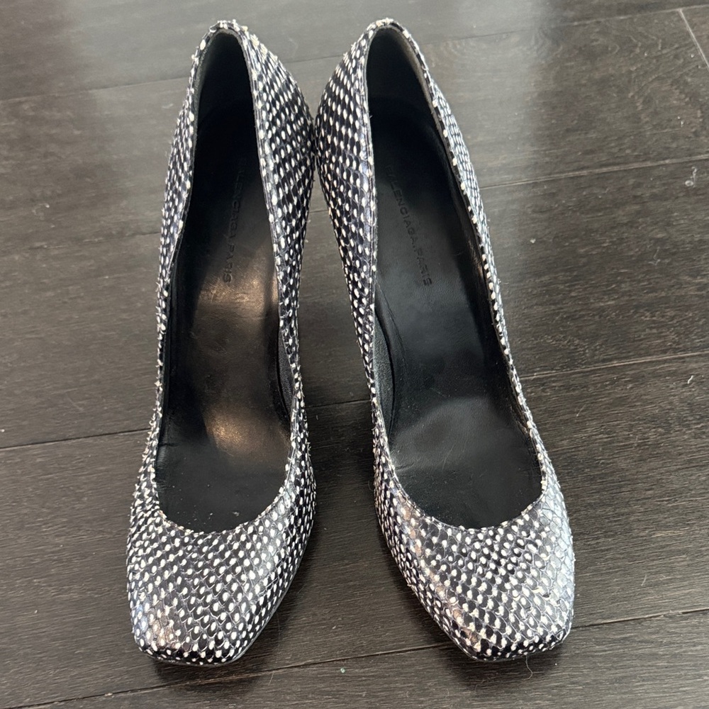 Balenciaga Black and White Women's Heels with geometric heel